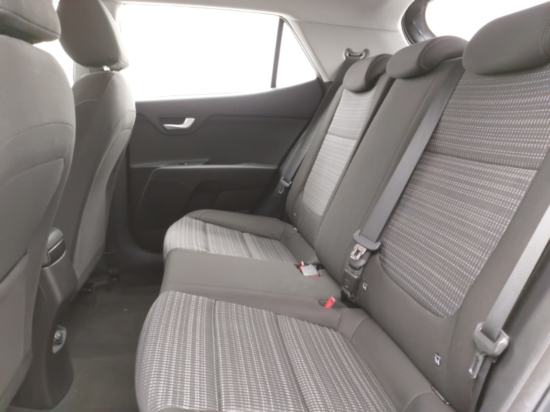 Used Kia Stonic 2021 for sale - 76116397: Photo 6