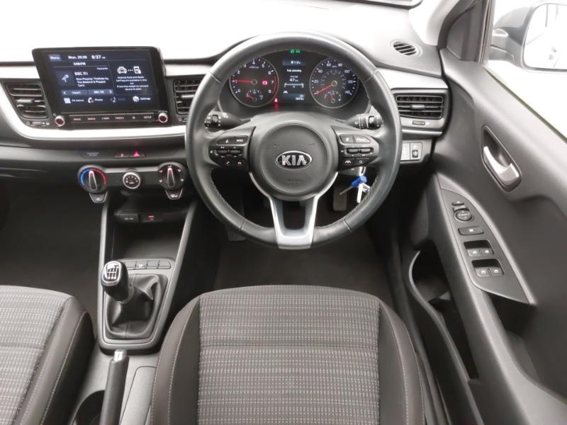 Used Kia Stonic 2021 for sale - 76116397: Photo 7