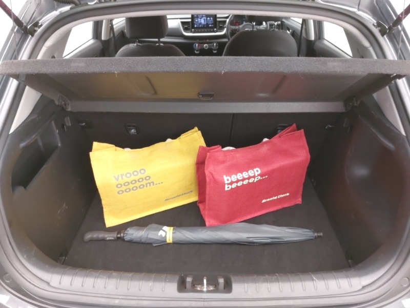 Used Kia Stonic 2021 for sale - 76116397: Photo 8