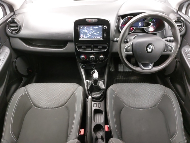 Used Renault Clio 2018 for sale - 77078115: Photo 2