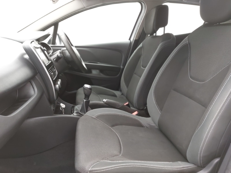 Used Renault Clio 2018 for sale - 77078115: Photo 5