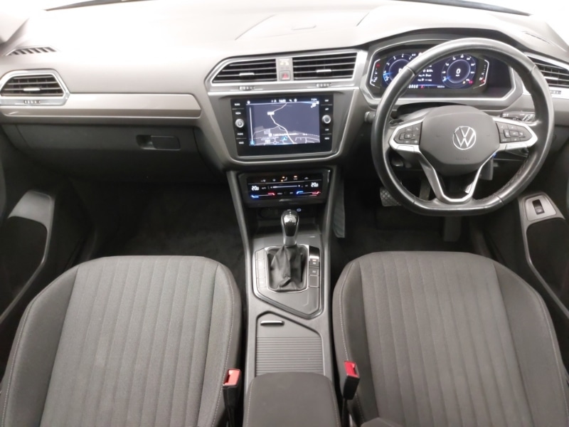 Used Volkswagen Tiguan Allspace 2023 for sale - 77956544: Photo 2