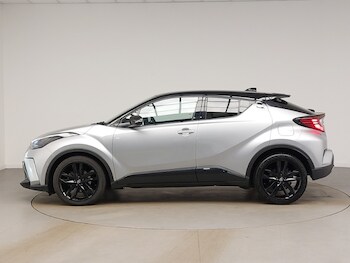 Used Toyota C-HR 2023 for sale - 78424932: Photo