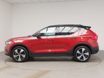 Used Volvo XC40 2022 for sale - 77466439: Photo