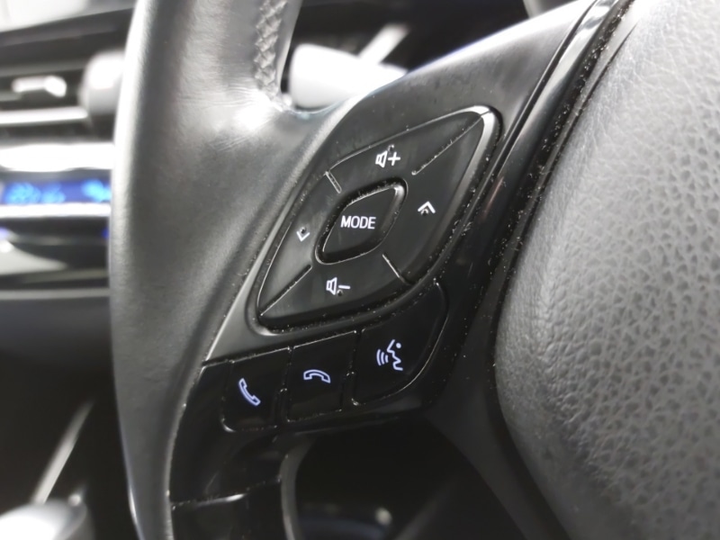 Used Toyota C-HR 2017 for sale - 77320042: Photo 15