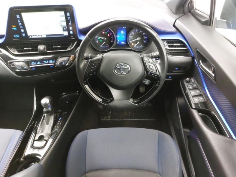 Used Toyota C-HR 2017 for sale - 77320042: Photo 7