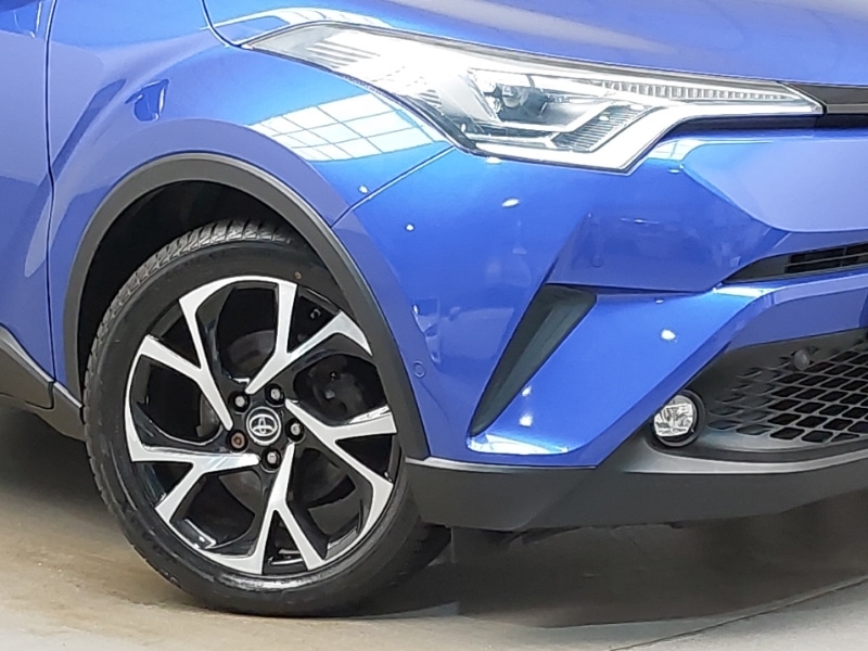 Used Toyota C-HR 2017 for sale - 77320042: Photo 9