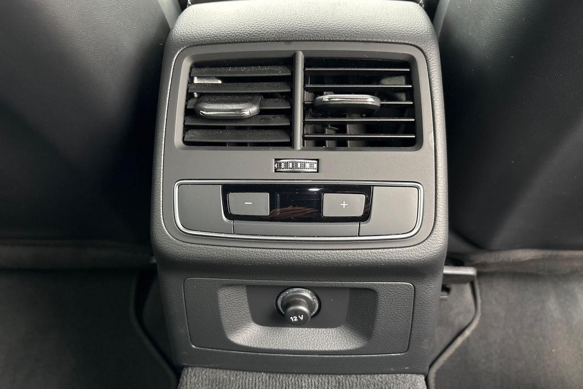 Used Audi RS4 2023 for sale - 76931540: Photo 24