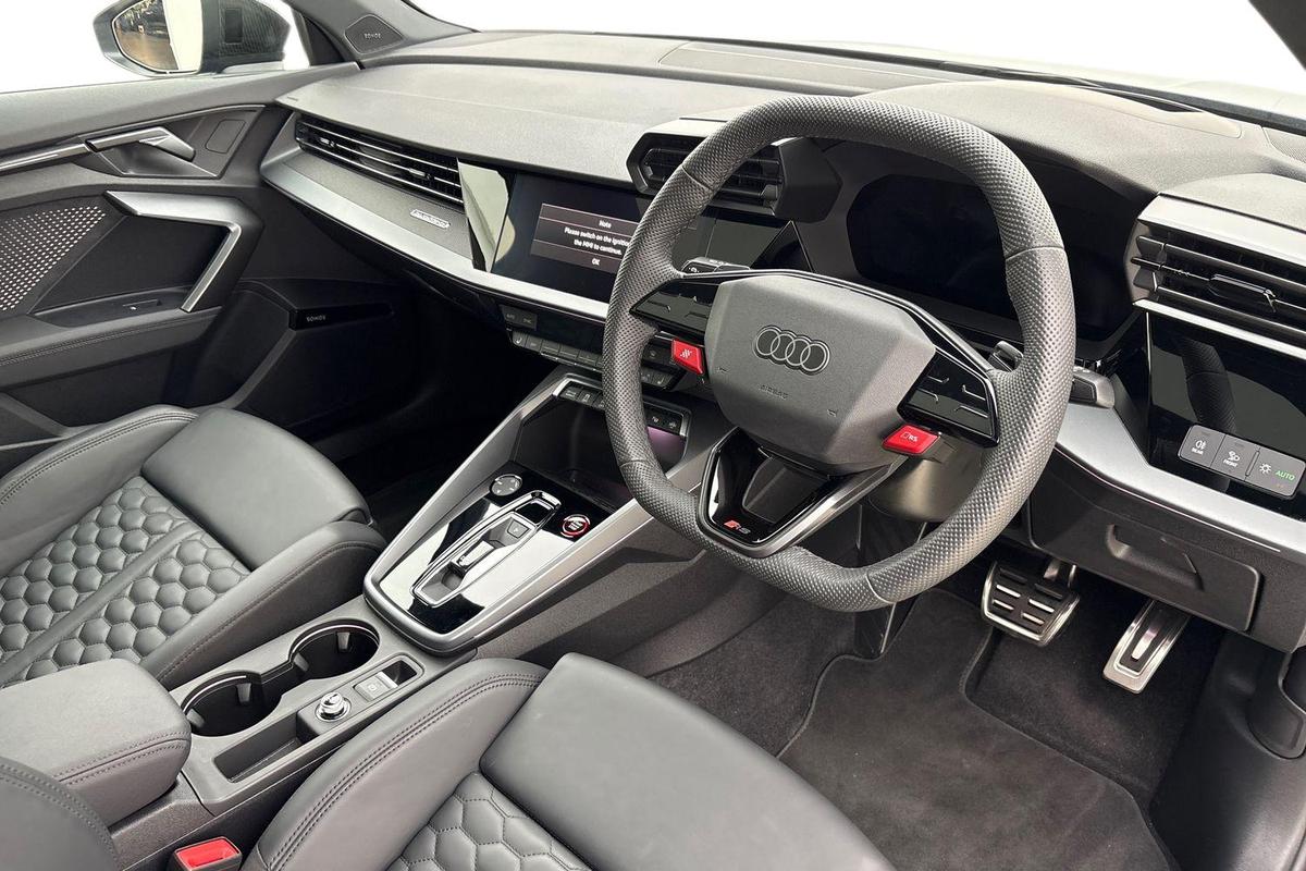 Used Audi RS3 2025 for sale - 77834121: Photo 6