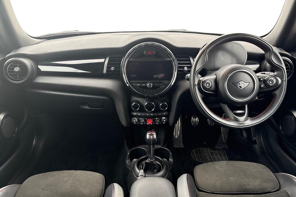 Used MINI Hatch 2020 for sale - 76931537: Photo 10