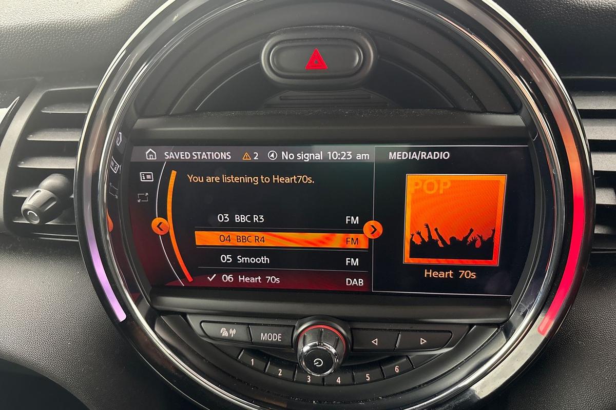 Used MINI Hatch 2020 for sale - 76931537: Photo 13