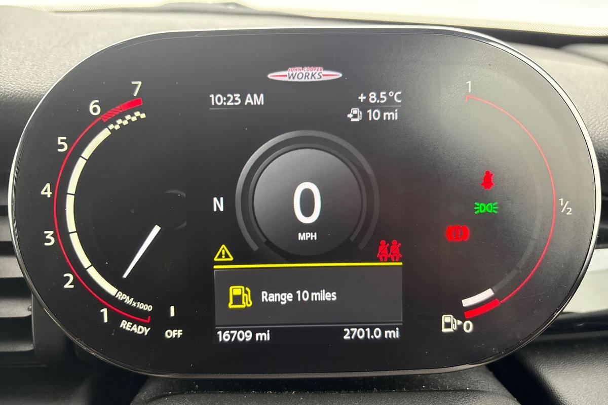 Used MINI Hatch 2020 for sale - 76931537: Photo 15