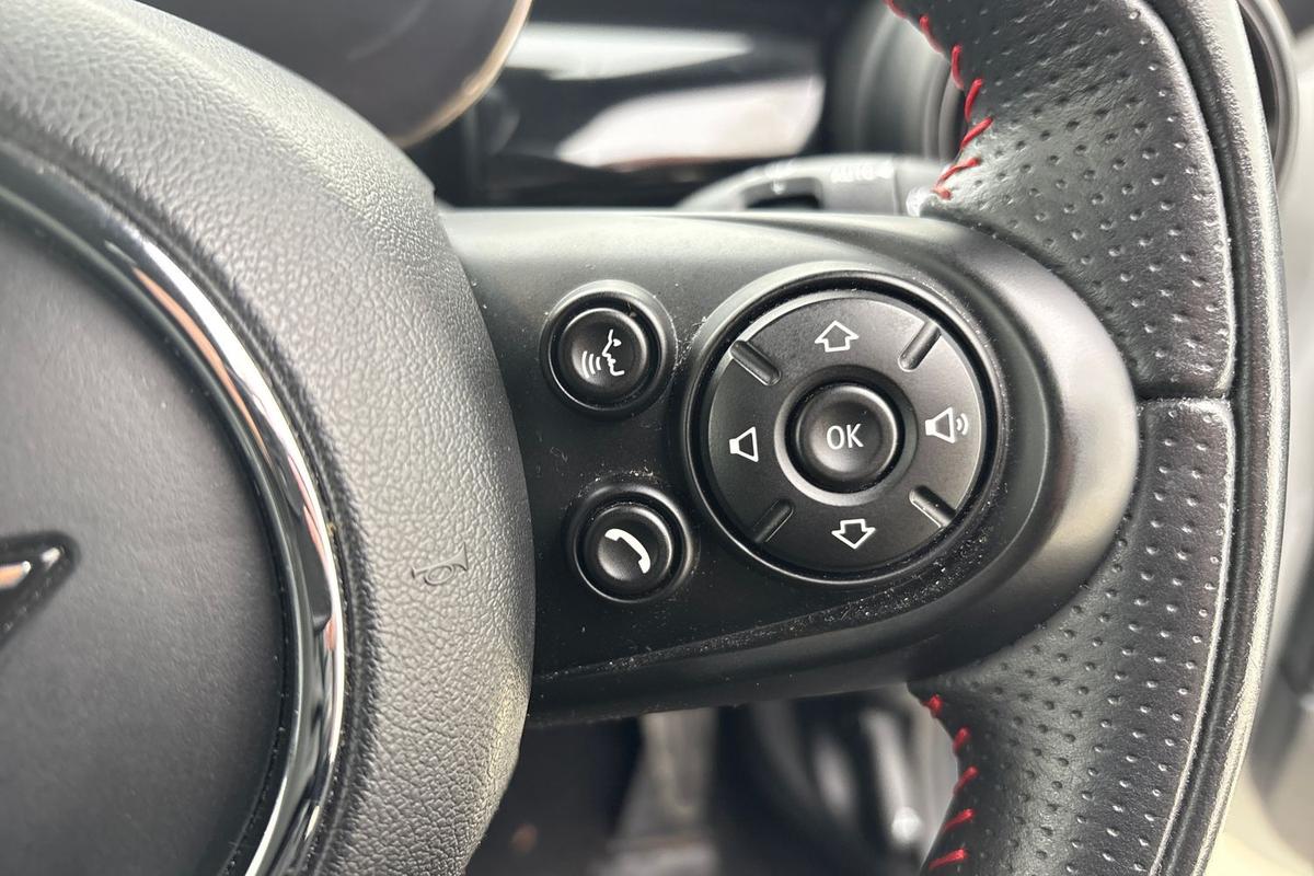 Used MINI Hatch 2020 for sale - 76931537: Photo 17