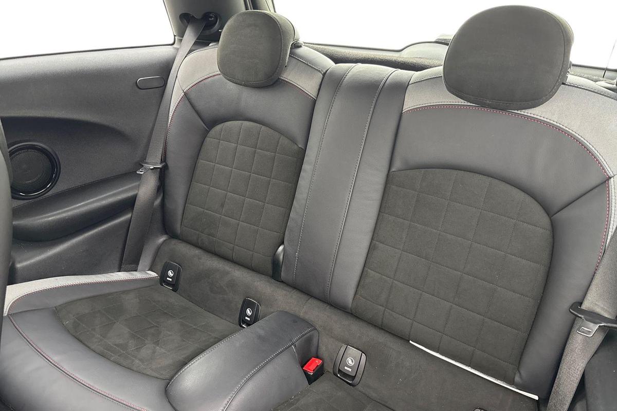 Used MINI Hatch 2020 for sale - 76931537: Photo 9