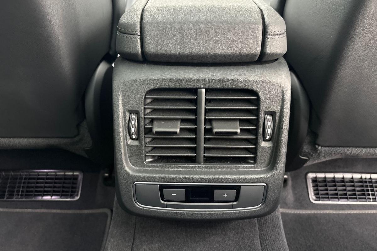 Used Audi e-tron GT 2023 for sale - 77533331: Photo 25