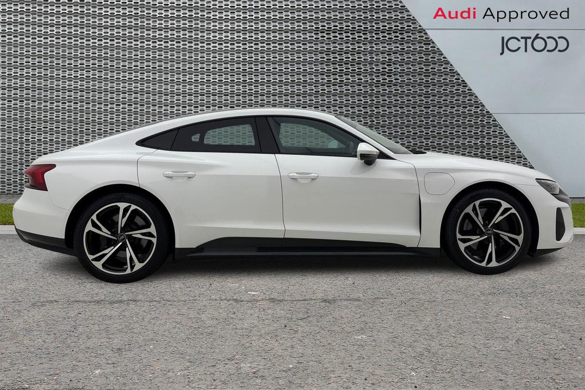 Used Audi e-tron GT 2023 for sale - 77533331: Photo 4