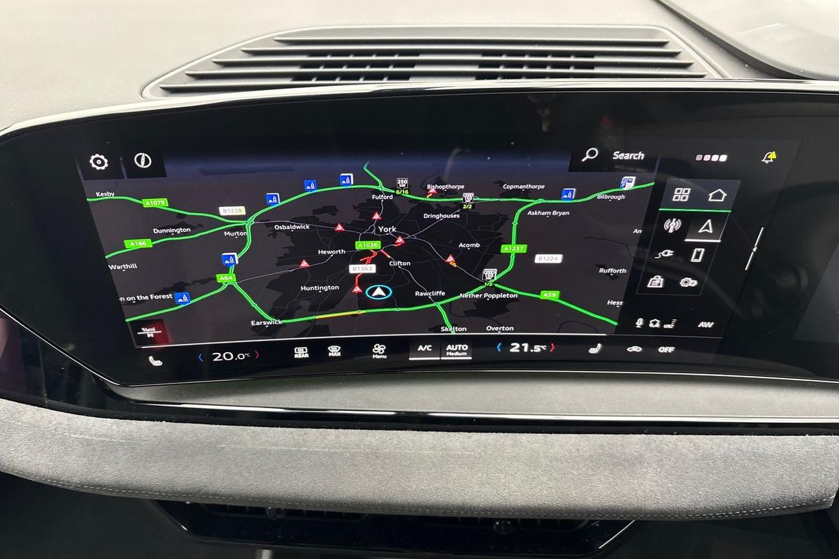 Used Audi Q6 e-tron 2025 for sale - 78139696: Photo 14