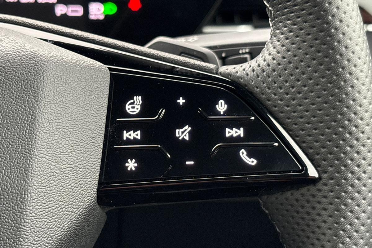 Used Audi Q6 e-tron 2025 for sale - 78139696: Photo 17