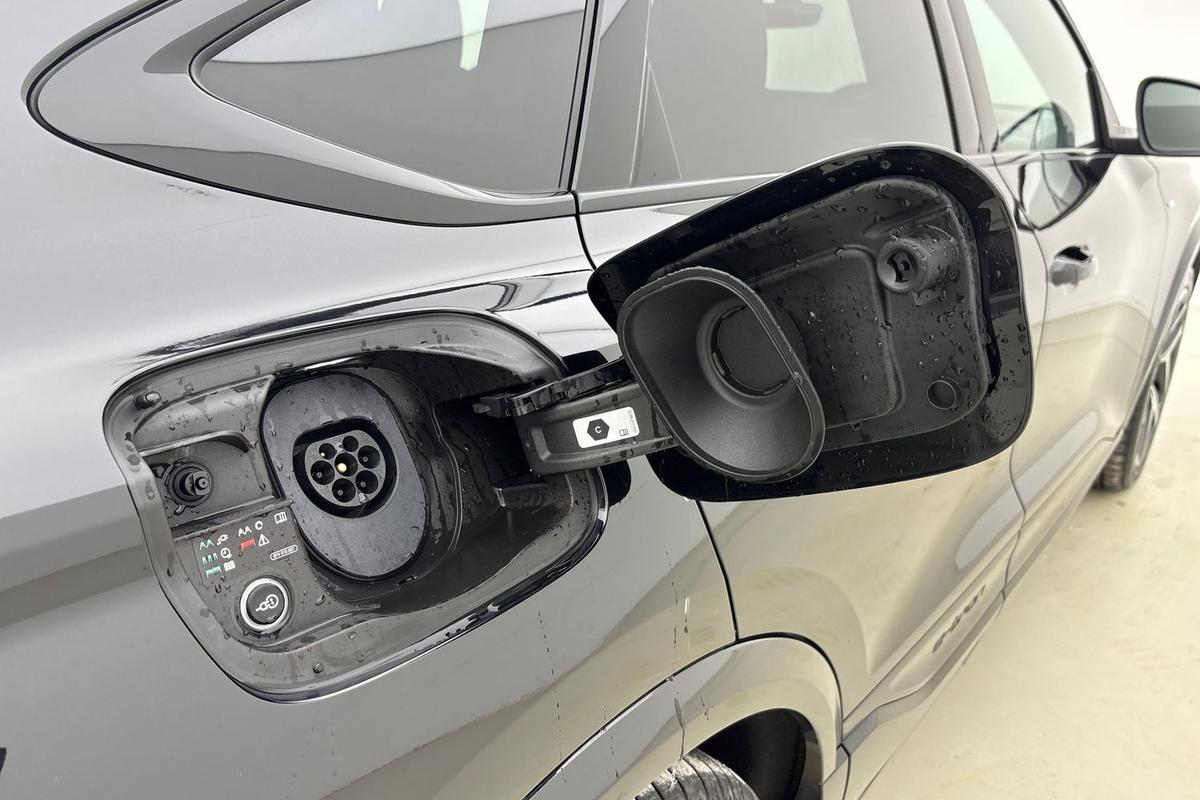 Used Audi Q6 e-tron 2025 for sale - 78139696: Photo 24