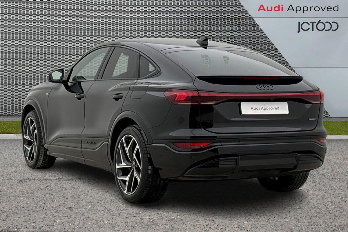 Used Audi Q6 e-tron 2025 for sale - 78139696: Photo 3