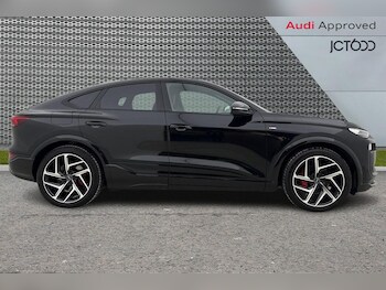 Used Audi Q6 e-tron 2025 for sale - 78139696: Photo