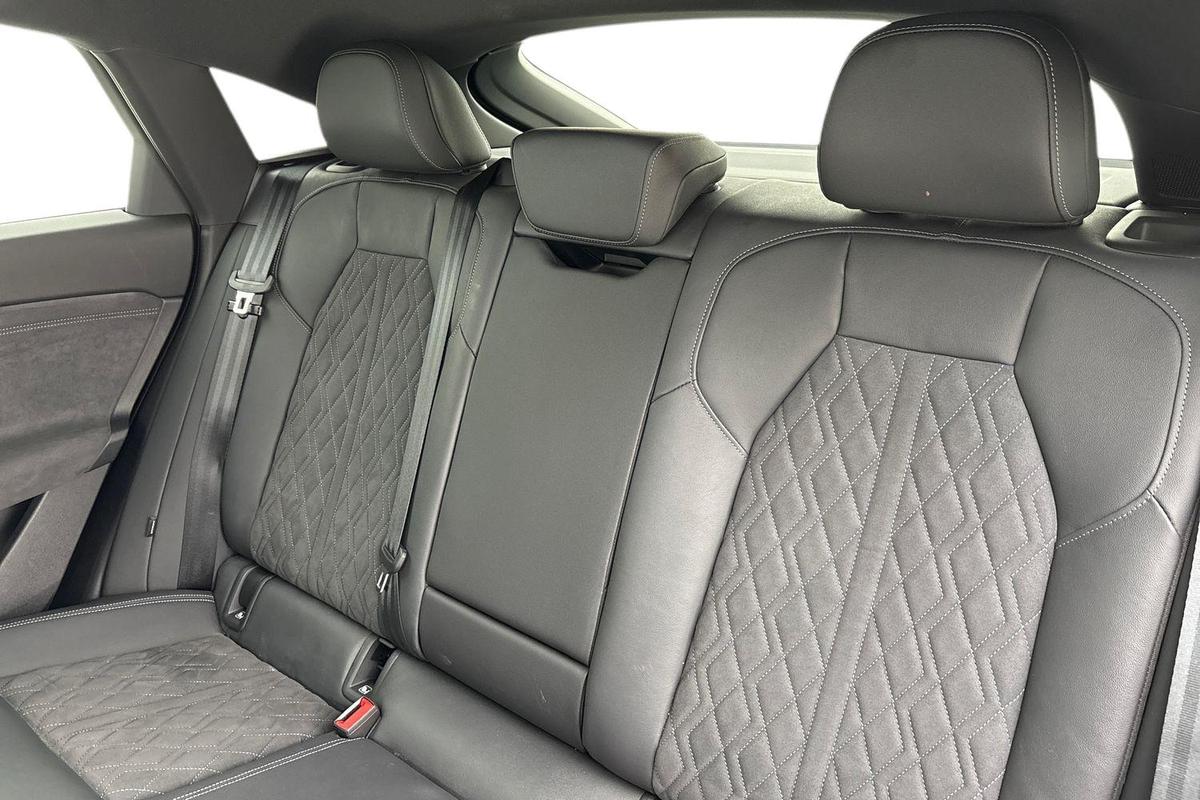 Used Audi Q6 e-tron 2025 for sale - 78139696: Photo 9