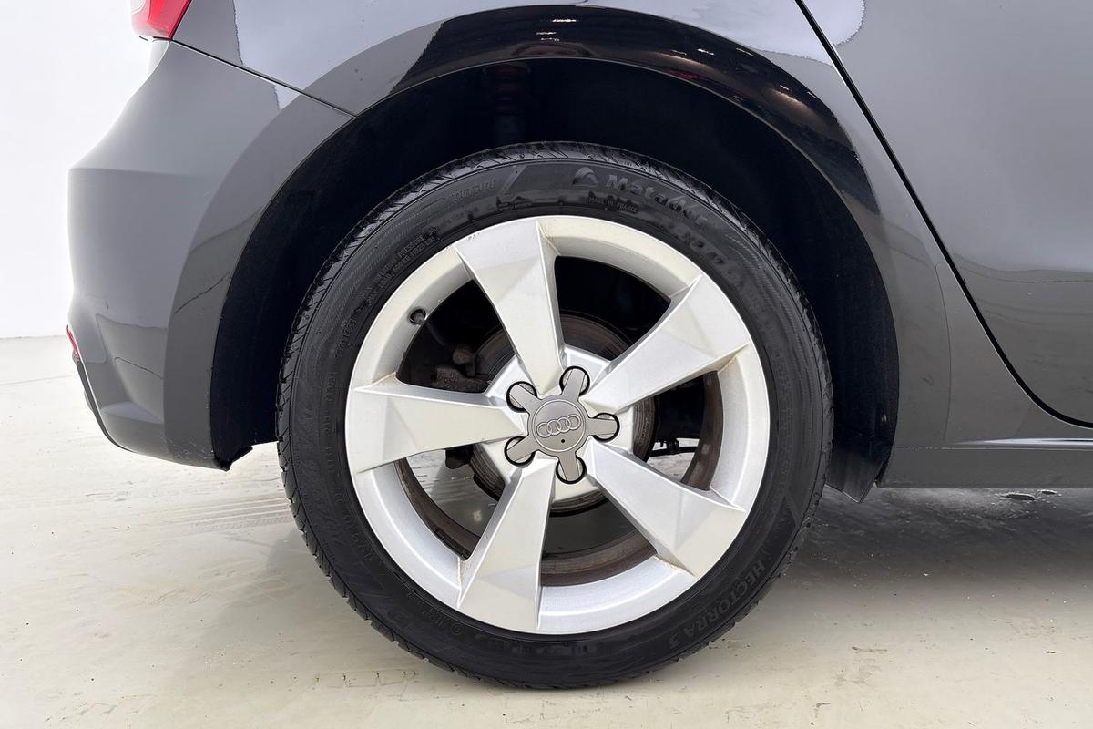 Used Audi A1 2018 for sale - 77332709: Photo 5