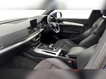 Used Audi Q5 2018 for sale - 76673445: Photo
