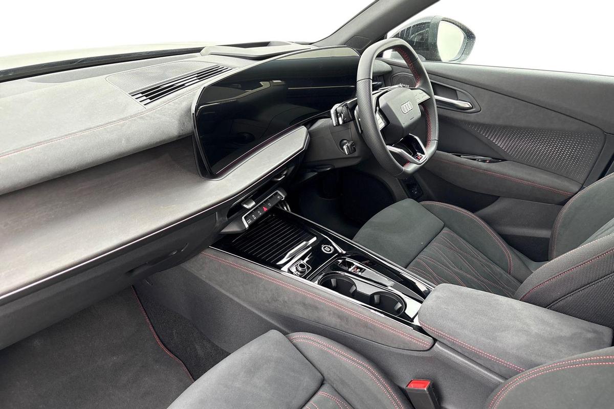 Used Audi Q3 2025 for sale - 78139686: Photo 2