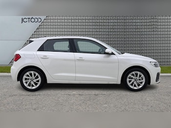 Used Audi A1 2024 for sale - 77128046: Photo
