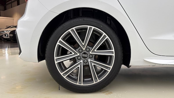 Used Audi A1 2025 for sale - 76285575: Photo 5