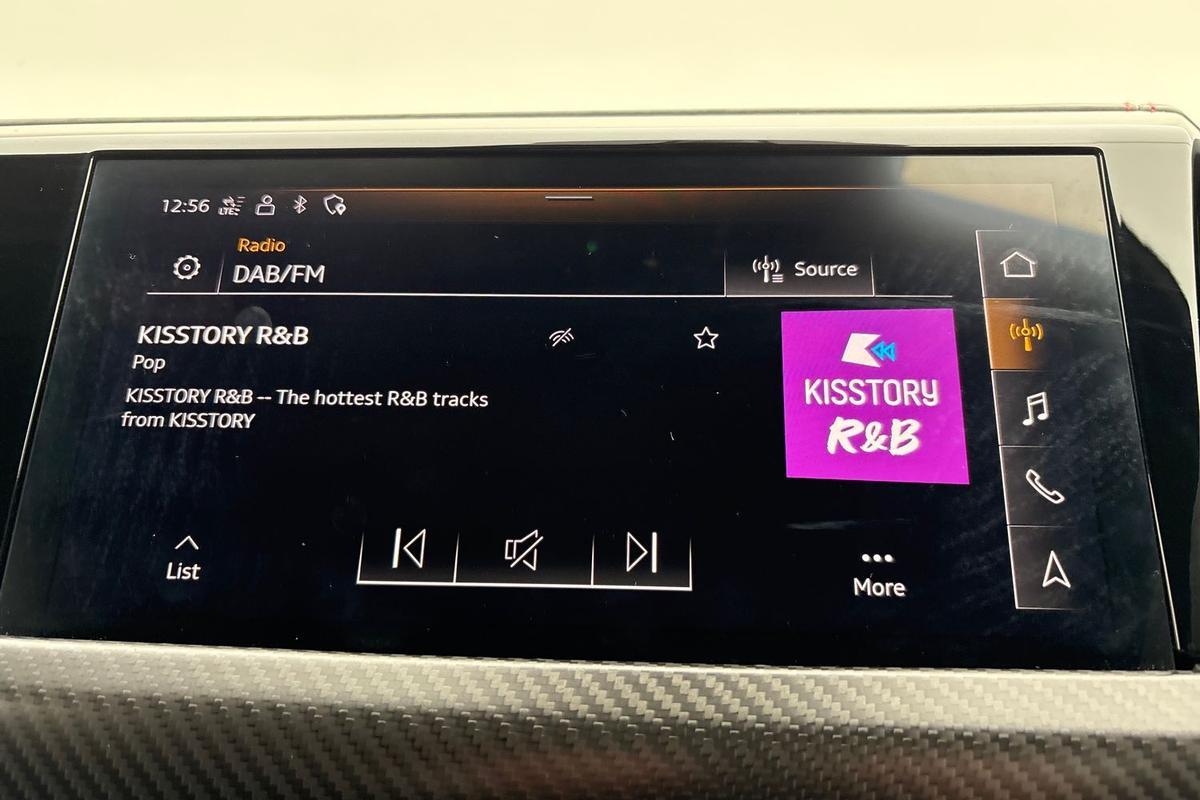 Used Audi RS e-tron GT 2022 for sale - 77902698: Photo 13