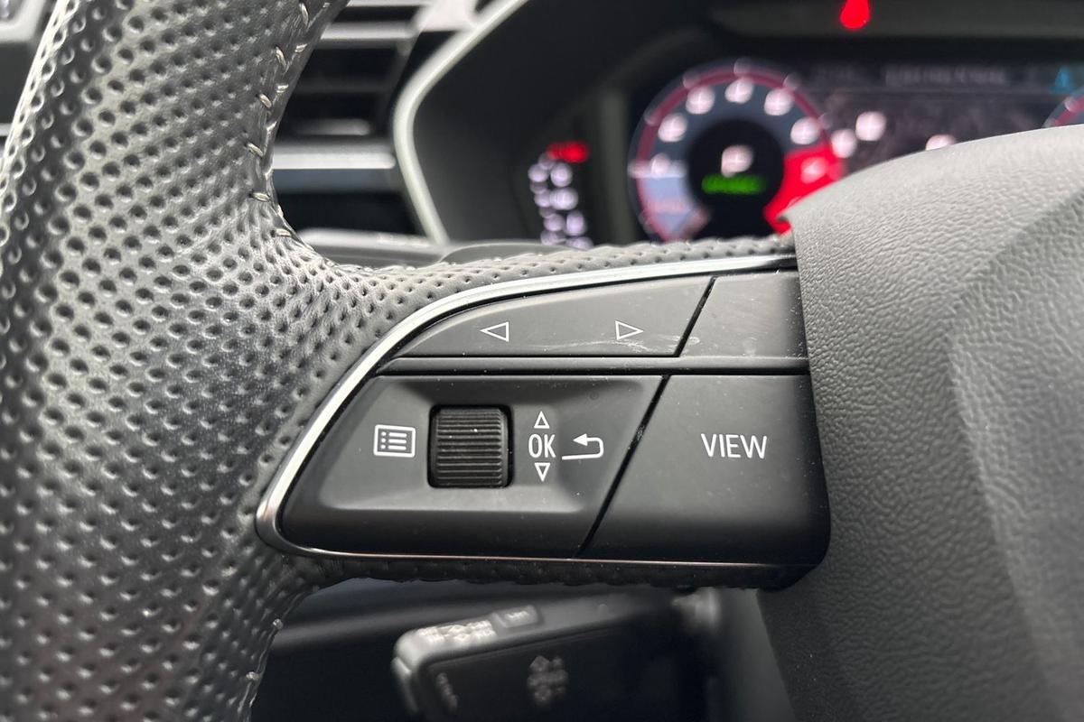 Used Audi Q3 2020 for sale - 77532949: Photo 16