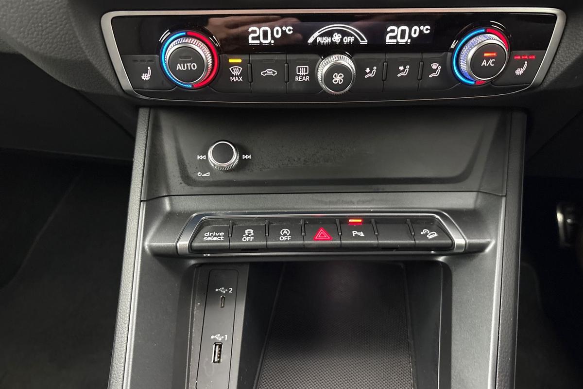 Used Audi Q3 2020 for sale - 77532949: Photo 22