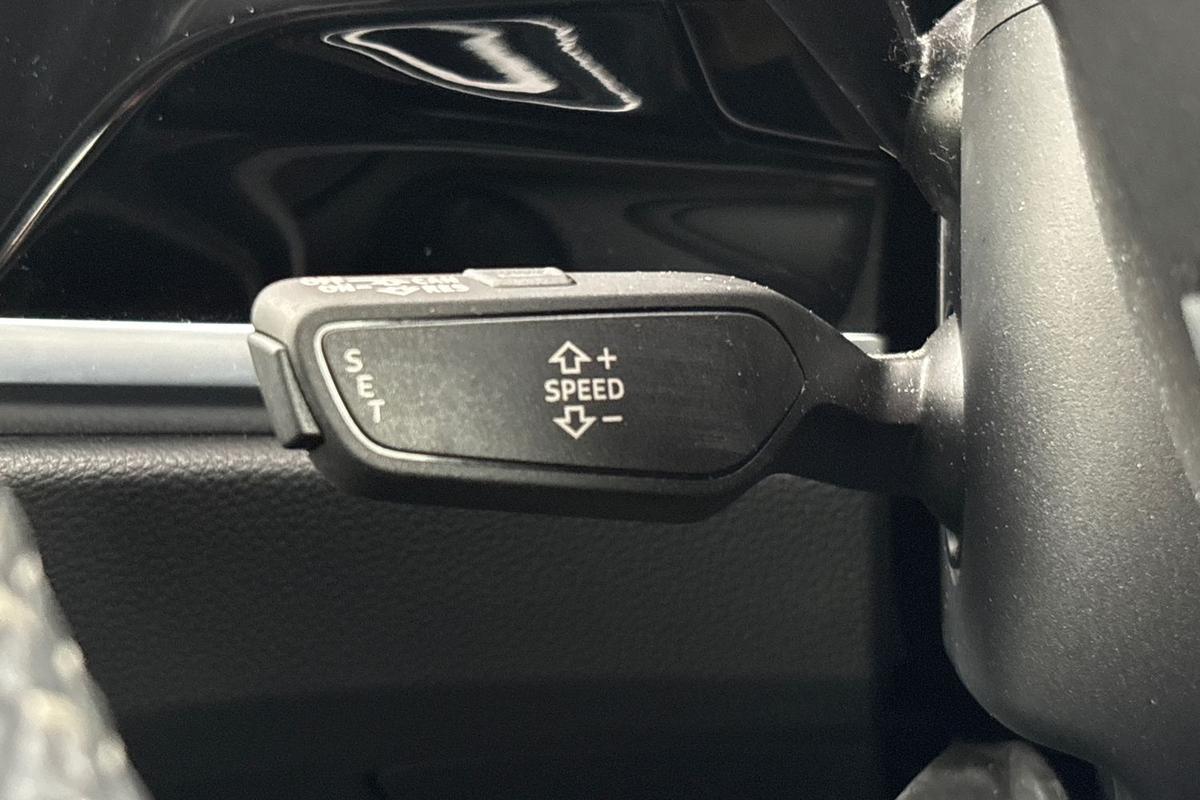 Used Audi Q3 2020 for sale - 77532949: Photo 25