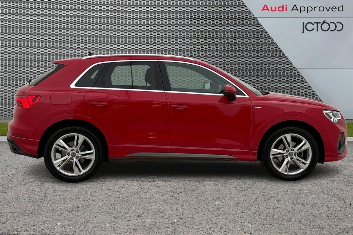 Used Audi Q3 2020 for sale - 77532949: Photo 4