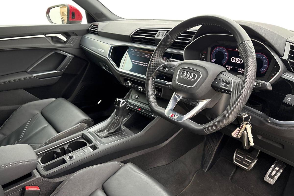 Used Audi Q3 2020 for sale - 77532949: Photo 6