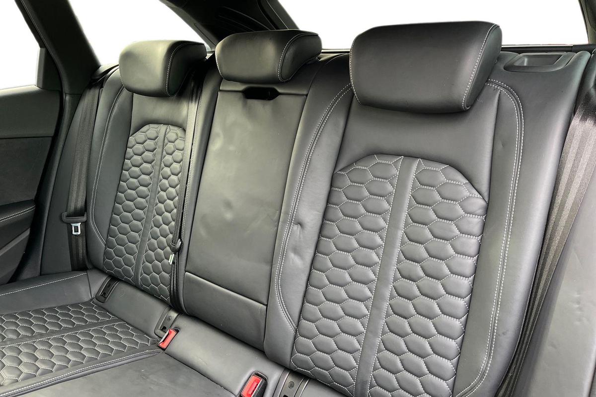 Used Audi RS4 2022 for sale - 77656479: Photo 9