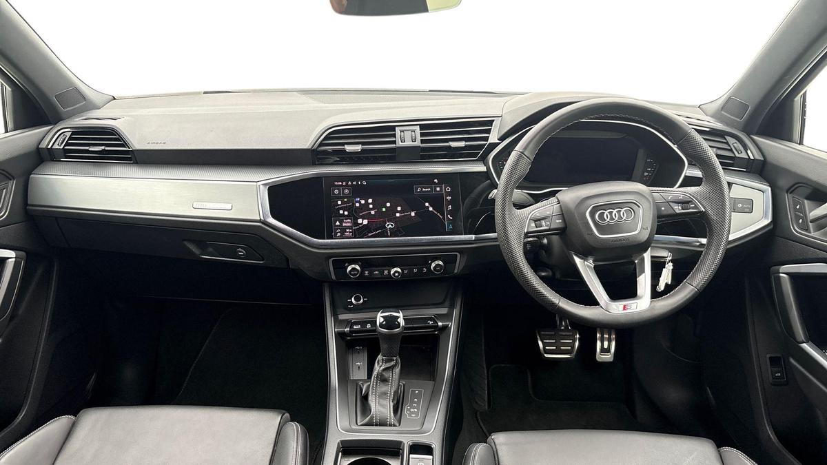 Used Audi Q3 2024 for sale - 76677738: Photo 10