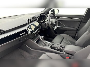 Used Audi Q3 2025 for sale - 77332715: Photo