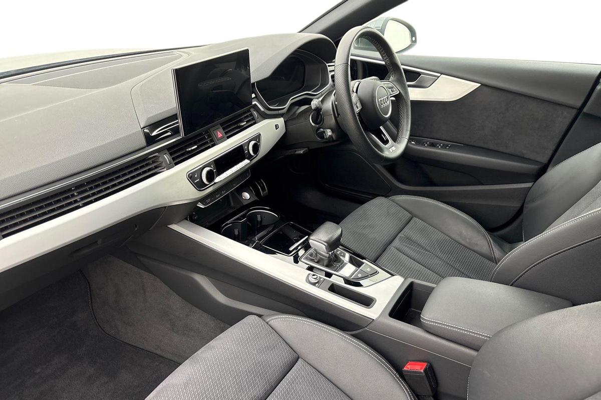 Used Audi A5 2023 for sale - 77533238: Photo 2