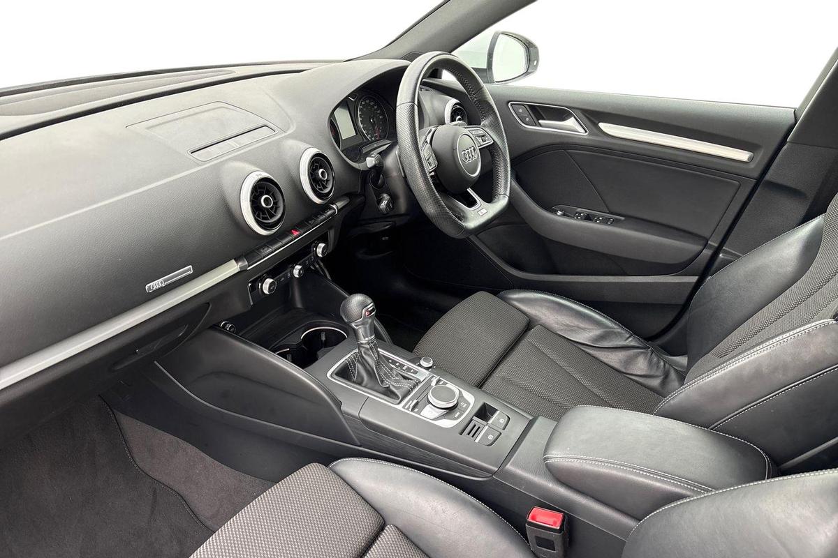 Used Audi A3 2019 for sale - 77533368: Photo 2