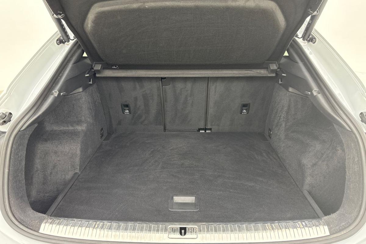 Used Audi Q3 2022 for sale - 76343841: Photo 12