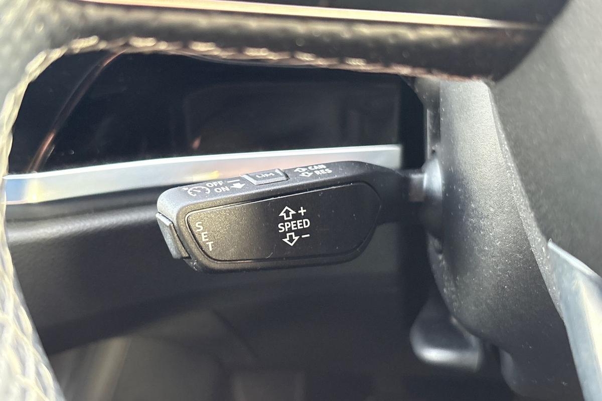 Used Audi Q3 2022 for sale - 76343841: Photo 23