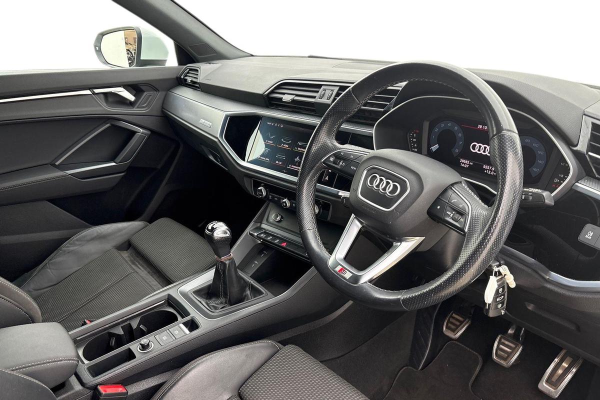 Used Audi Q3 2022 for sale - 76343841: Photo 6