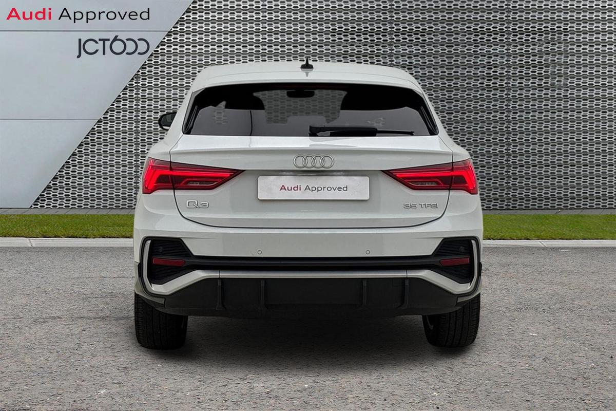 Used Audi Q3 2022 for sale - 76343841: Photo 7