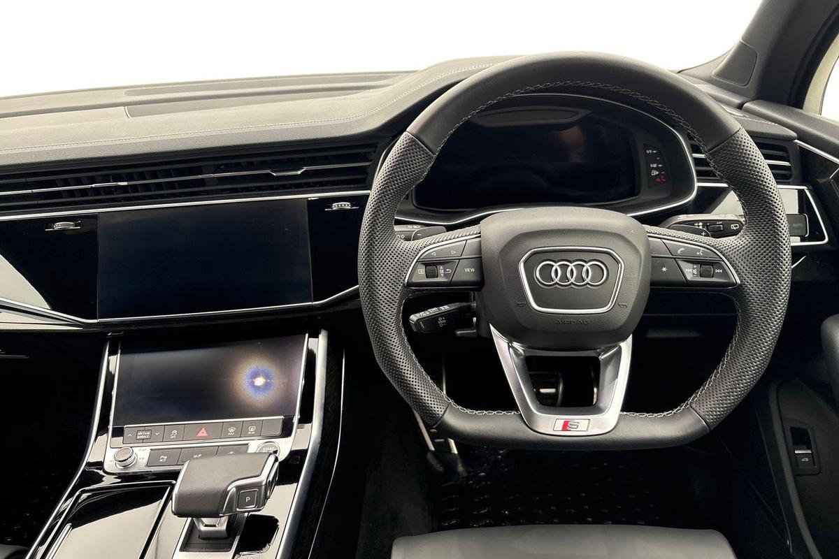 Used Audi Q7 2025 for sale - 77128049: Photo 11