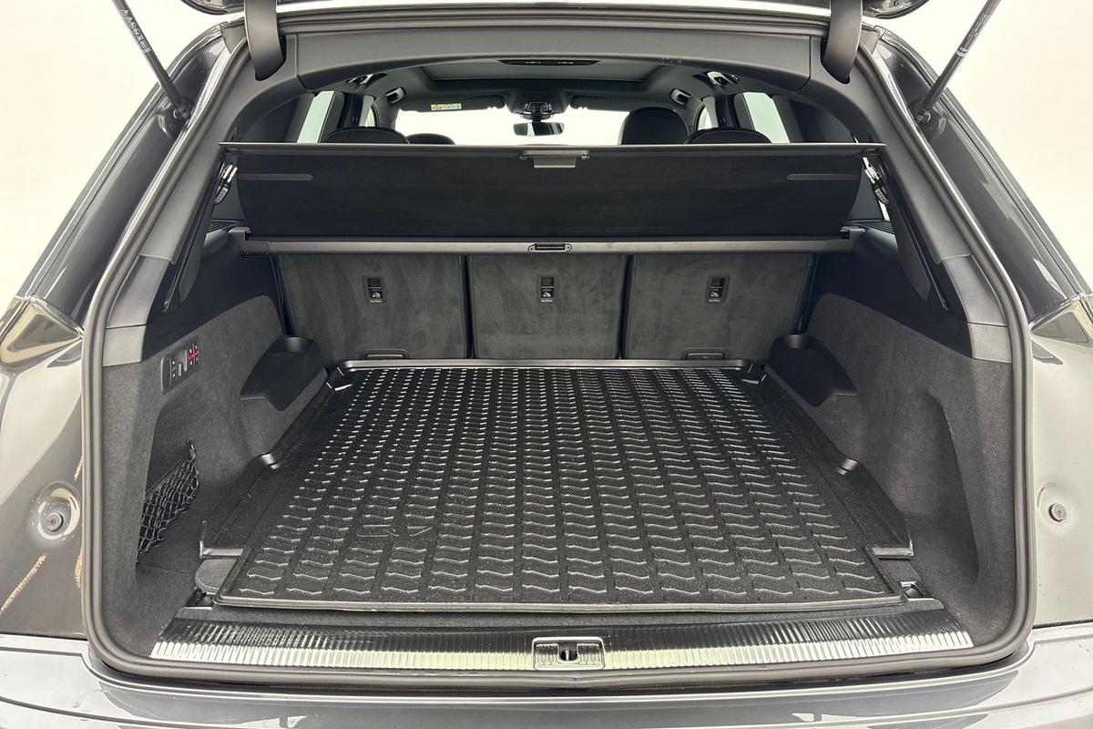 Used Audi Q7 2025 for sale - 77128049: Photo 12
