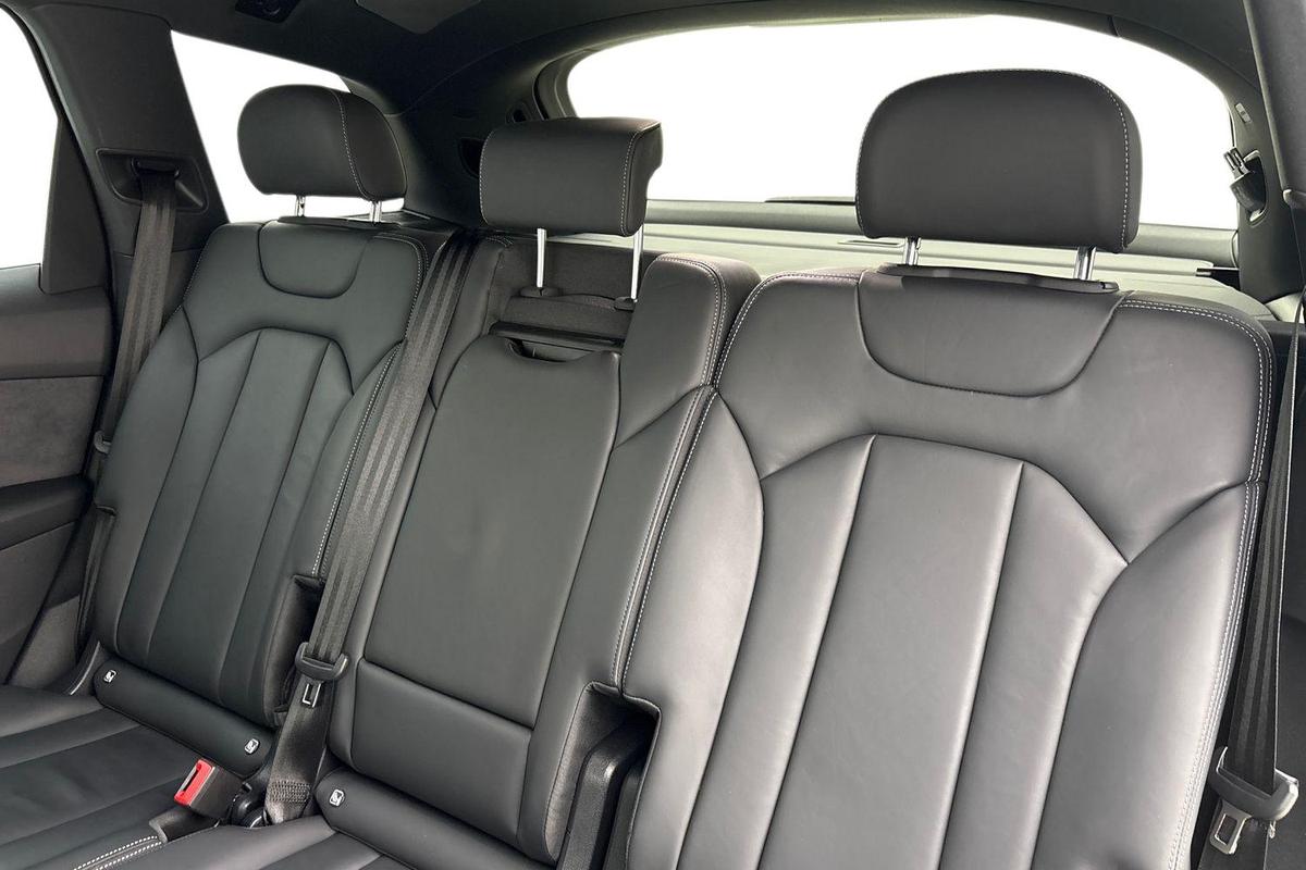 Used Audi Q7 2025 for sale - 77128049: Photo 9