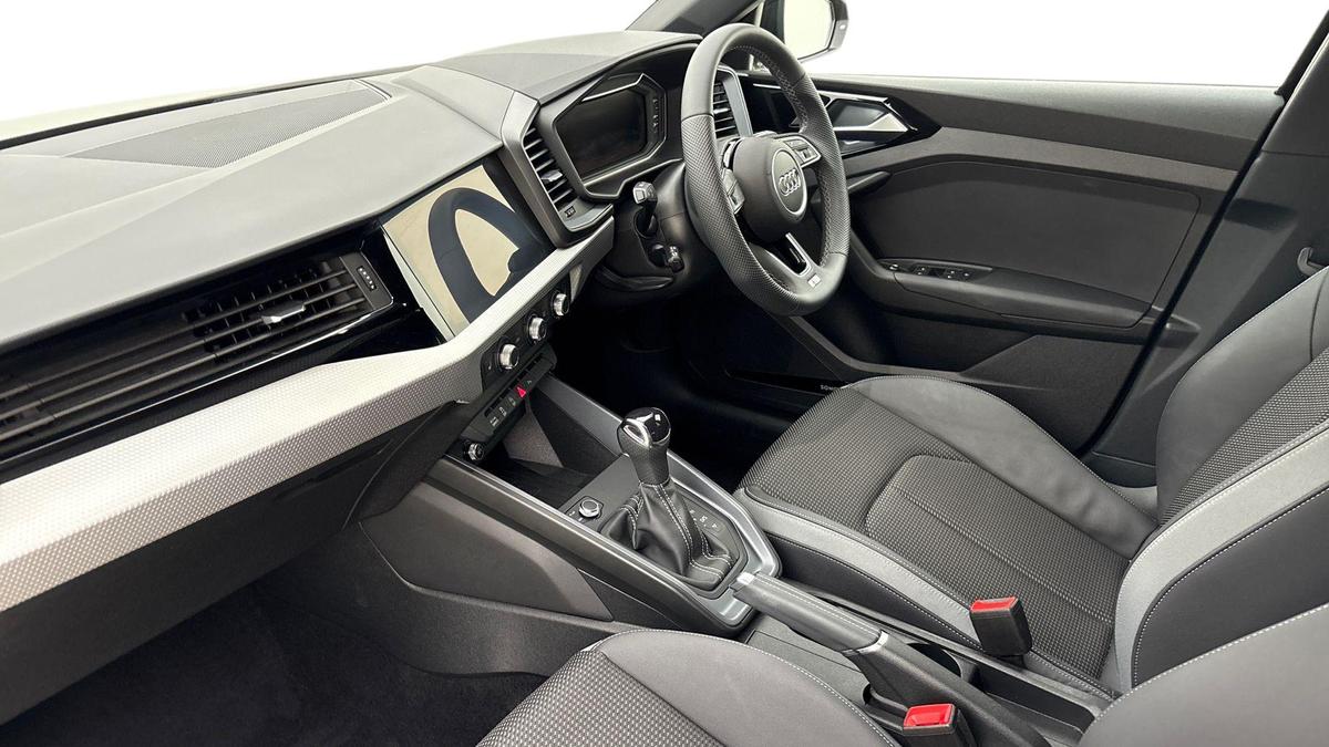 Used Audi A1 2025 for sale - 76679369: Photo 2